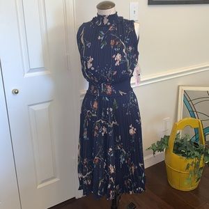 Nanette Lepore High Neck Pleated Dress size 6